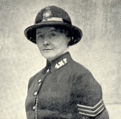 Lilian Wyles