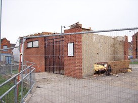 Photographed in April 2007
