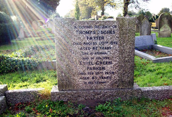 Grave of the Rev Thomas Parker