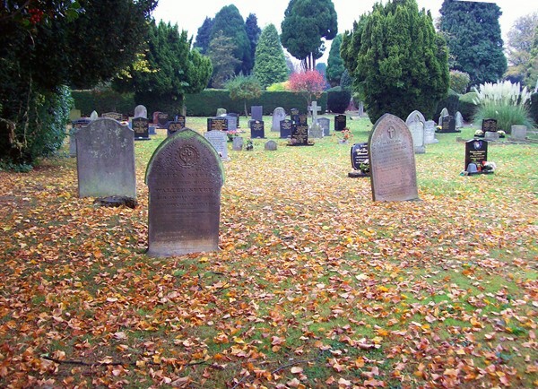 Autumn in the town cemetery