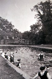 Lady bathers in 1923