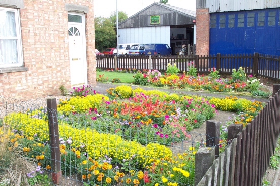 The front garden at No 32