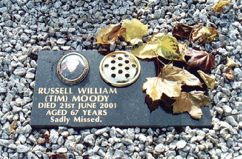 First photo memorial plaque