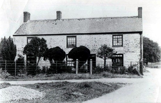 The cottage at Dyke