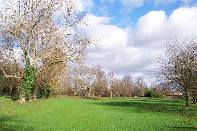 Wellhead Gardens in February