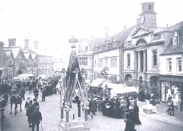 The Ostler Memorial in 1900.