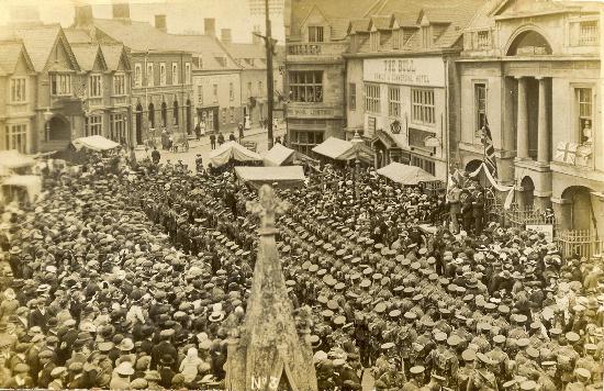 1915 parade