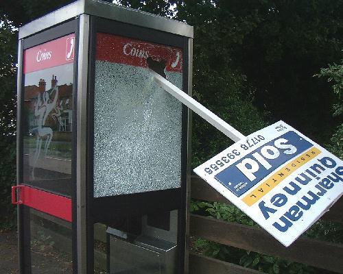 North Road payphone in 2003